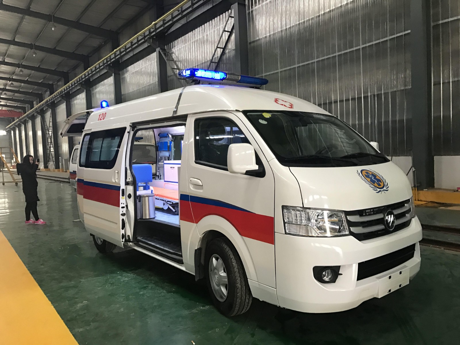 德清县救护车转院